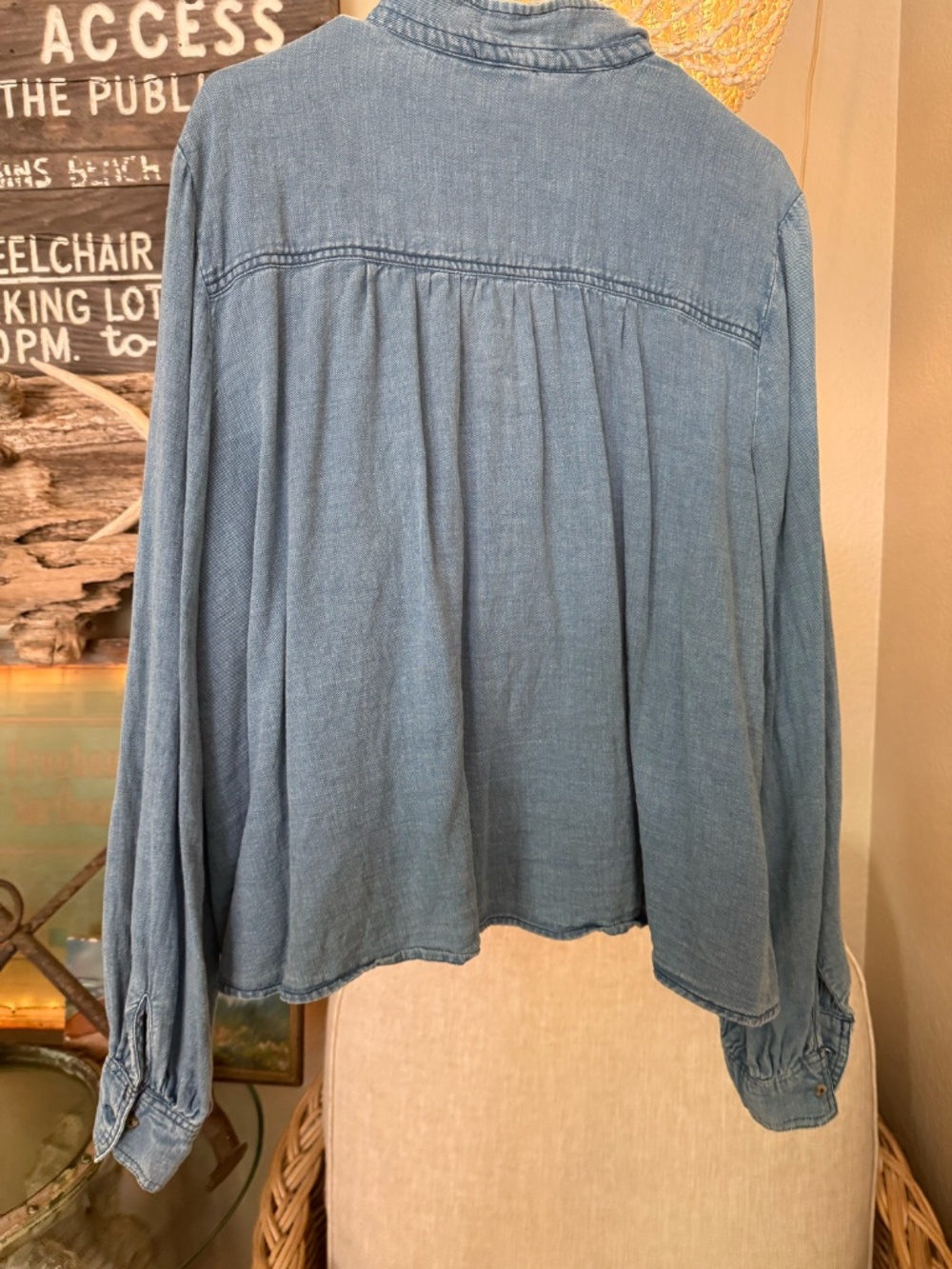 anthropologie pilcro soft and flowy denim shirt - Picture 6 of 6